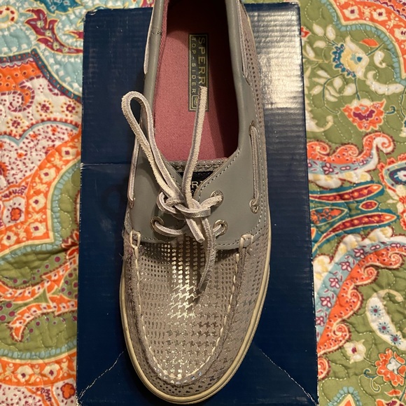 Used Sperry’s Shoes - Picture 2 of 2